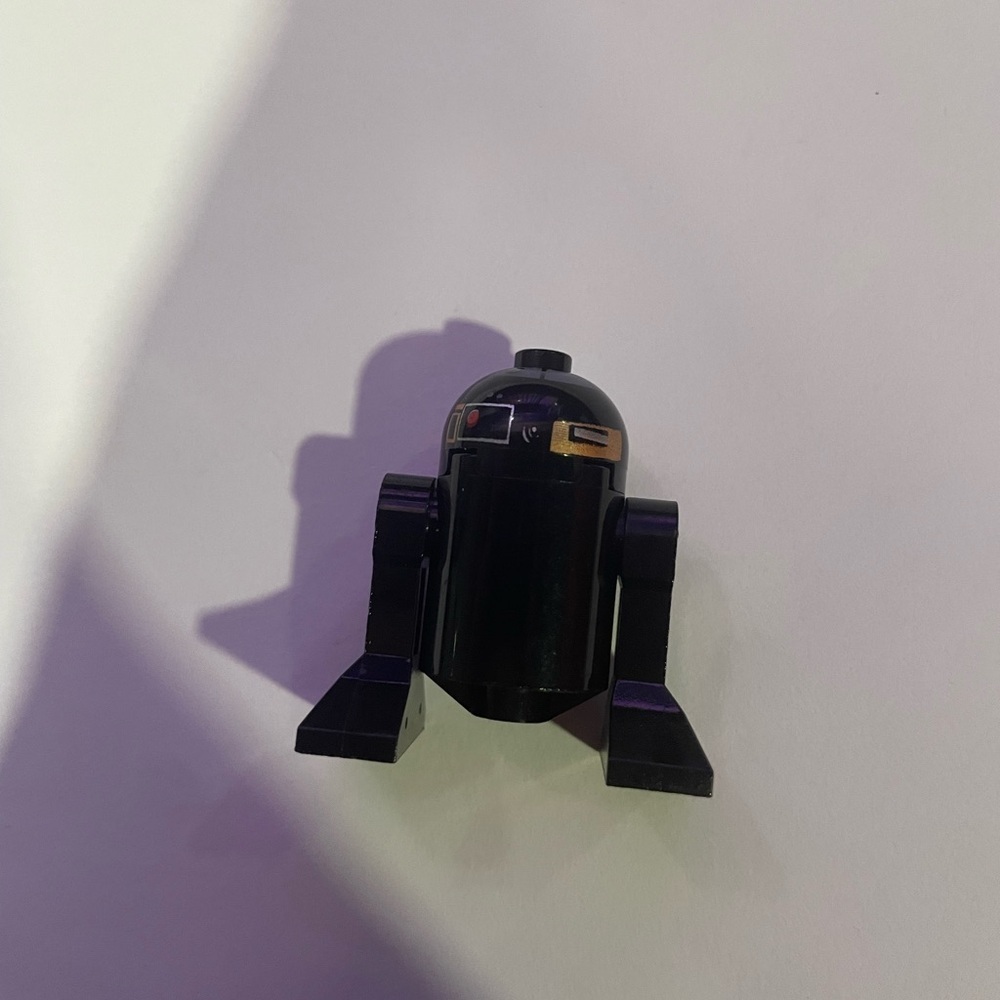 LEGO R2-Q5 Minifigure - Picture 2 of 2